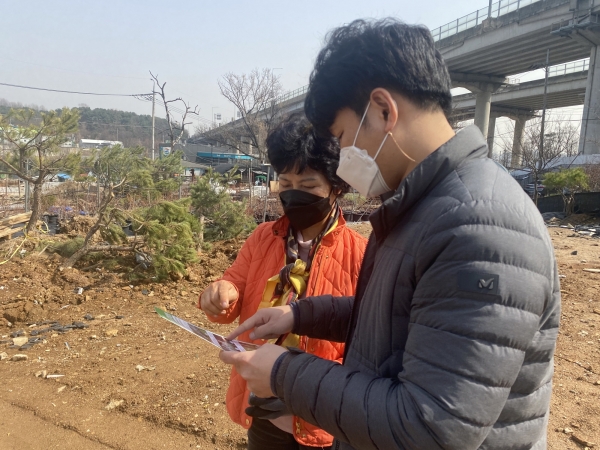 시흥시(시장 임병택)는 본격적인 영농철을 맞아 농업 현장의 문제 해결과 영농기술지원으로 풍년 농사를 이룰 수 있도록 5월까지 ‘봄철 영농지원 특별 대책기간’으로 정해 ‘영농지원단’을 운영한다고 밝혔다. (사진=시흥시)