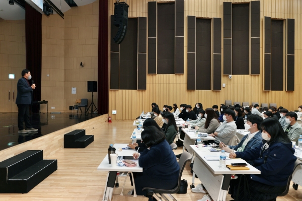 가평군은 조직 구성원들의 역량을 높이기 위해 공직자 역량강화 교육을 실시한다.(사진=가평군)