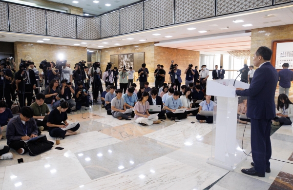 추경호 국민의힘 원내대표가 24일 오전 서울 여의도 국회에서 국회 정상화를 위한 대국민 입장 발표를 하고 있다.  /뉴스핌